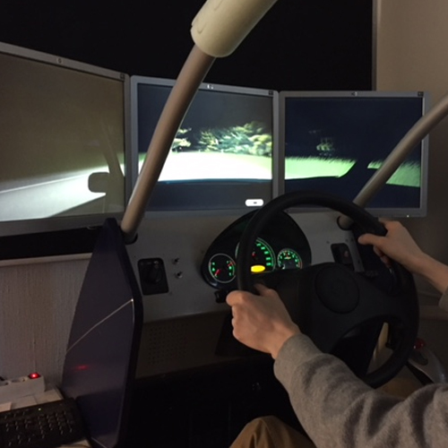 RTK - Pimeänajo simulaattorilla (1h)